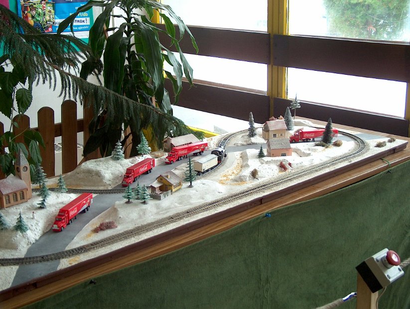 H0 04 004